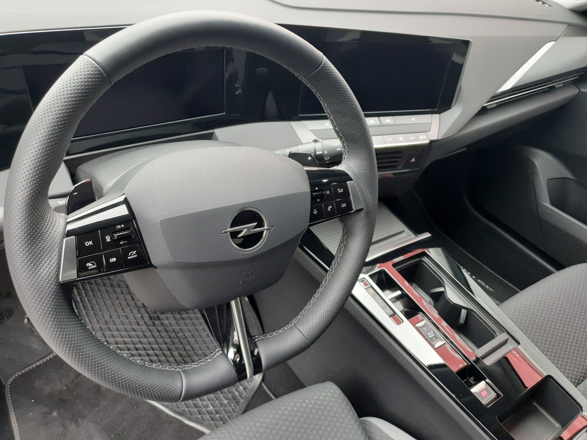 OPEL Astra 1.5 Diesel Swiss Plus