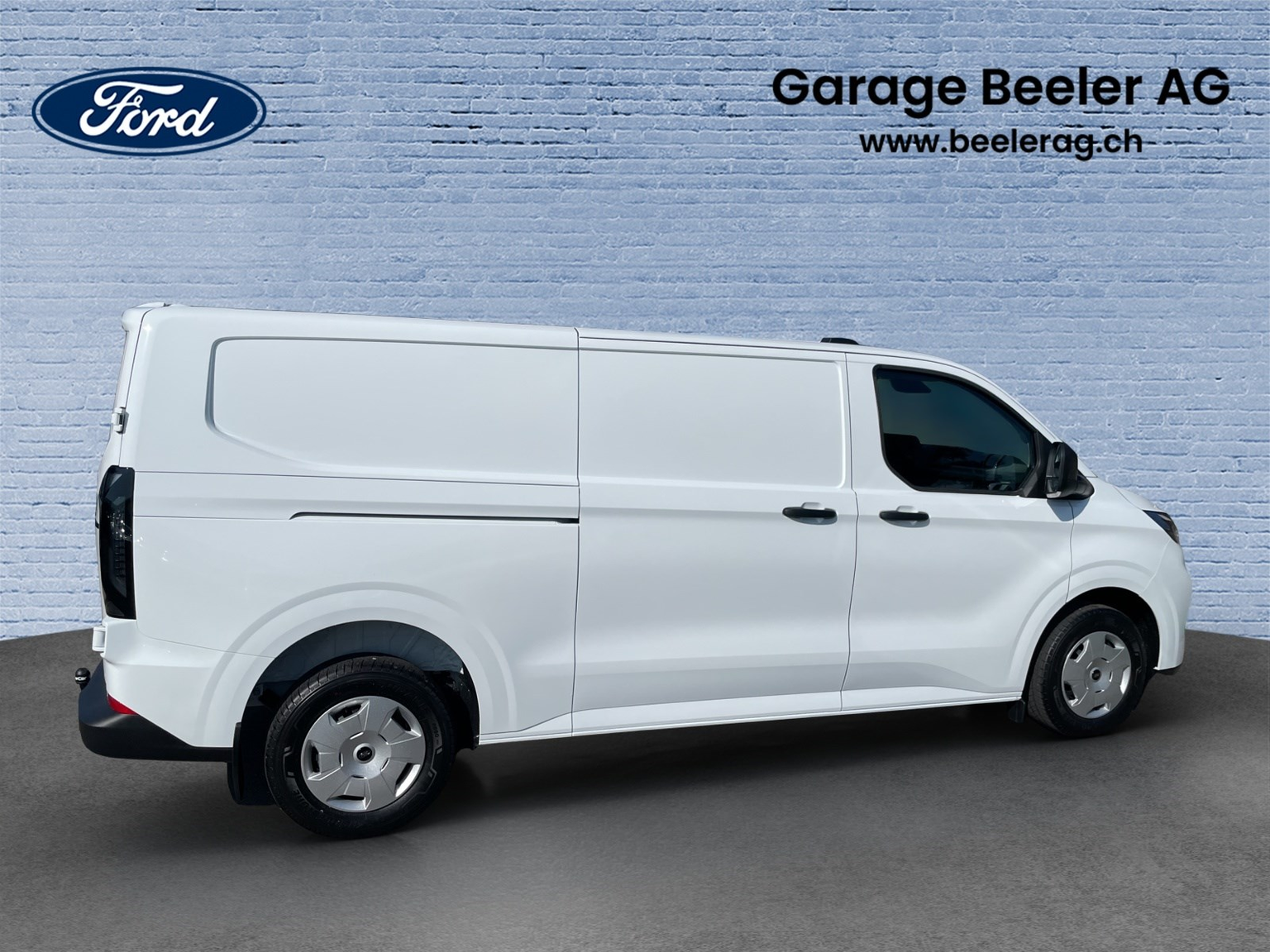FORD Transit Custom Van 320 L2 2.0 EcoBlue 136 Trend