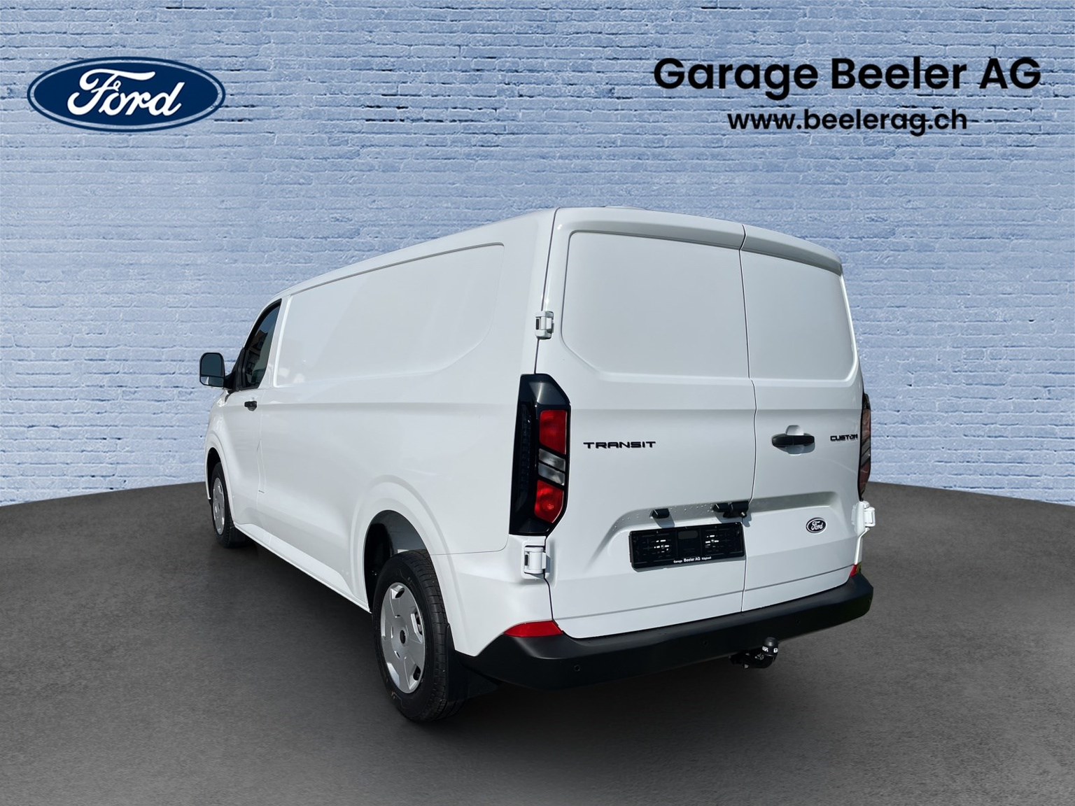 FORD Transit Custom Van 320 L2 2.0 EcoBlue 136 Trend