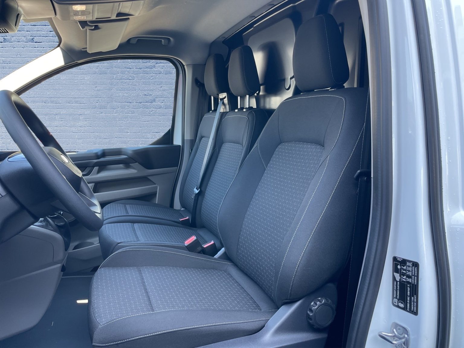 FORD Transit Custom Van 320 L2 2.0 EcoBlue 136 Trend