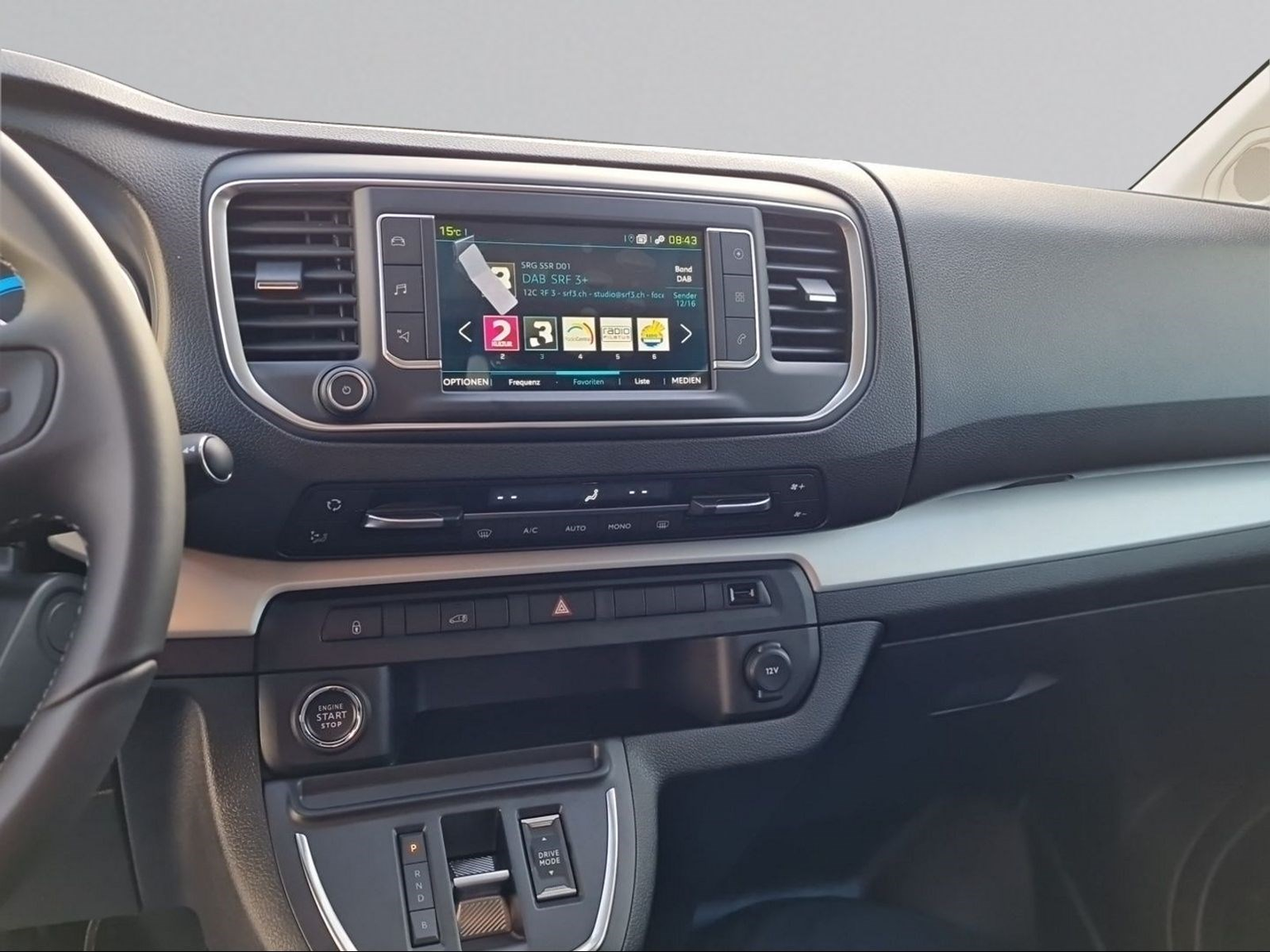 PEUGEOT e-Expert Kaw. Standard 75 kWh