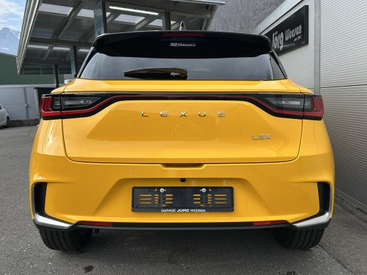 LEXUS LBX AWD Emotion CVT