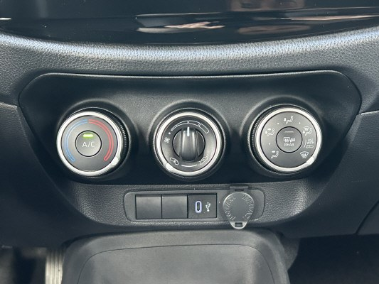 TOYOTA Aygo X 1.0 VVT-i Cmf Cmf