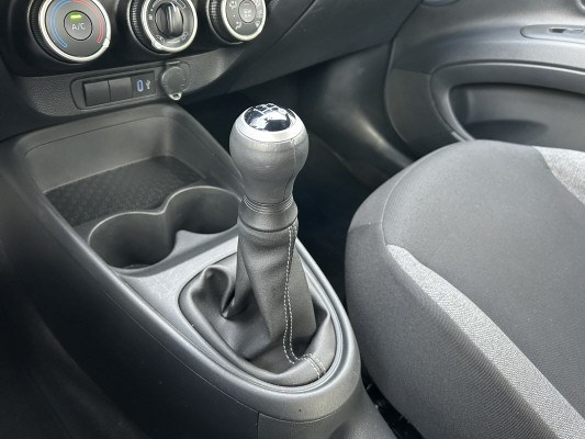 TOYOTA Aygo X 1.0 VVT-i Cmf Cmf