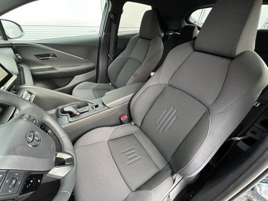 TOYOTA C-HR 2.0 HSD CVTTrend 4WD