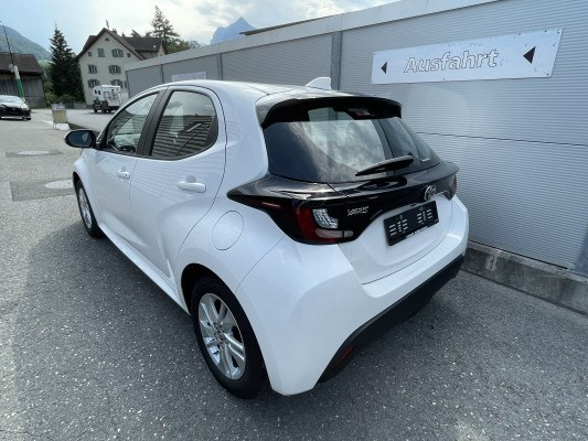 TOYOTA Yaris 1.5 Trend
