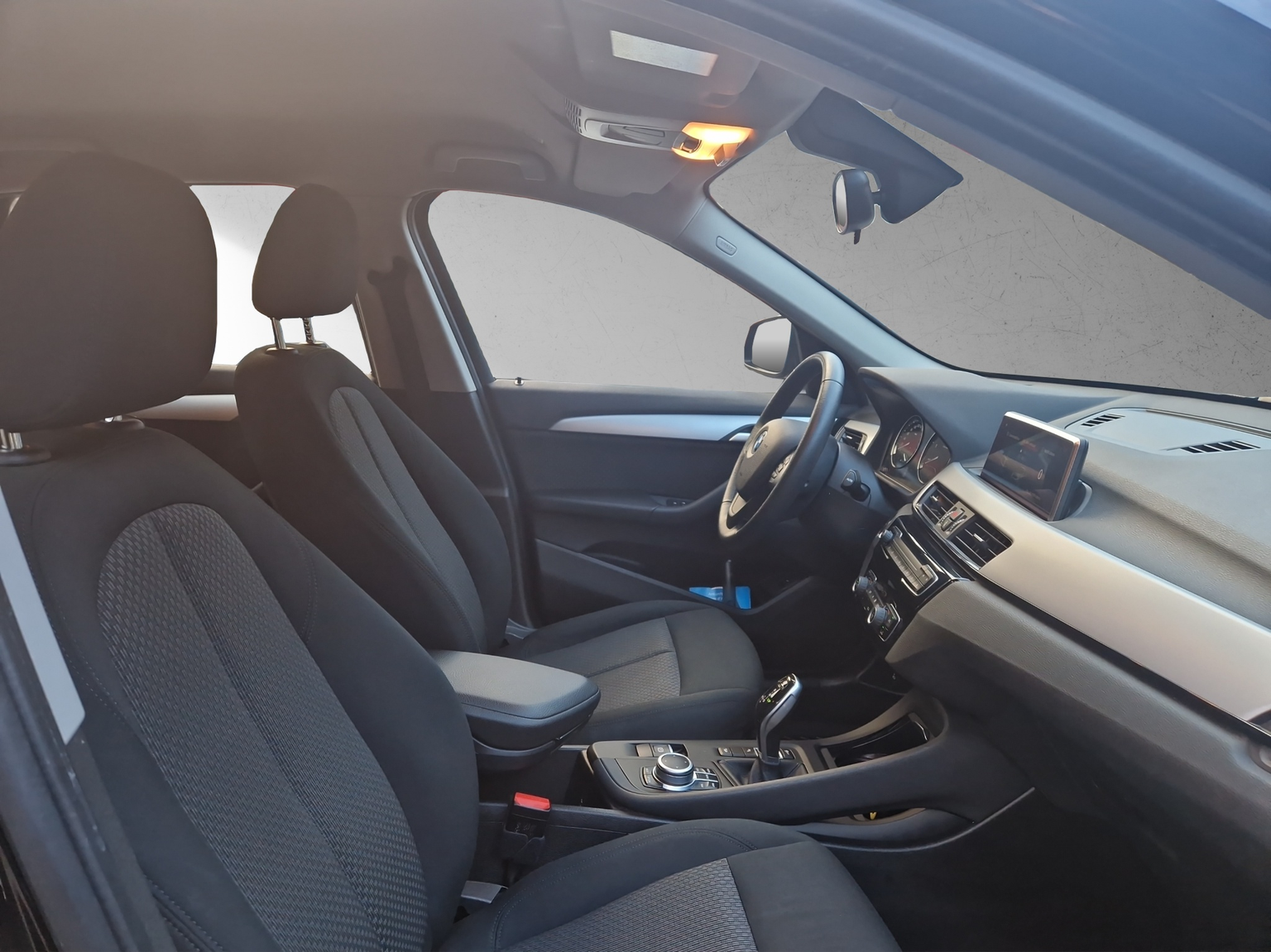 X1 xDrive 18d Essential Edition Steptronic