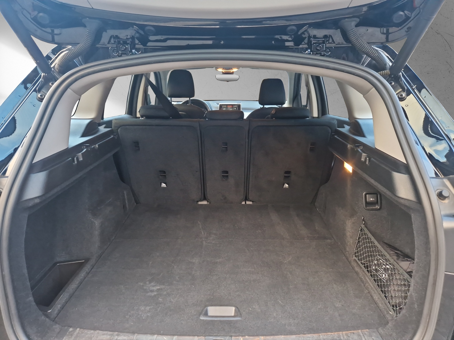 X1 xDrive 18d Essential Edition Steptronic