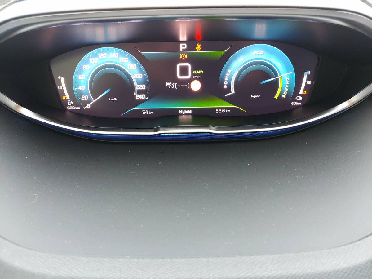 PEUGEOT 3008 1.6 Plug-in Hybrid4 GT Pack 4X4