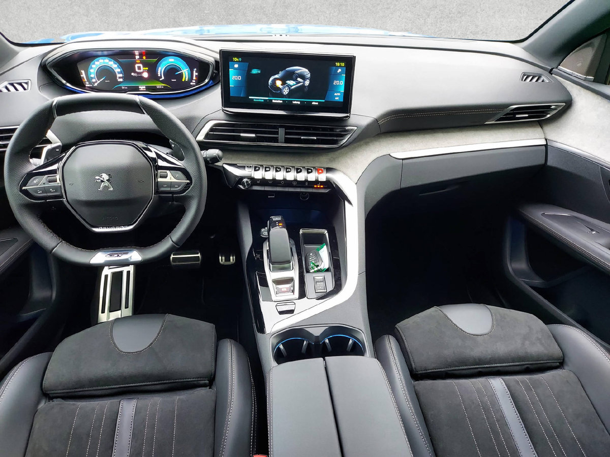 PEUGEOT 3008 1.6 Plug-in Hybrid4 GT Pack 4X4