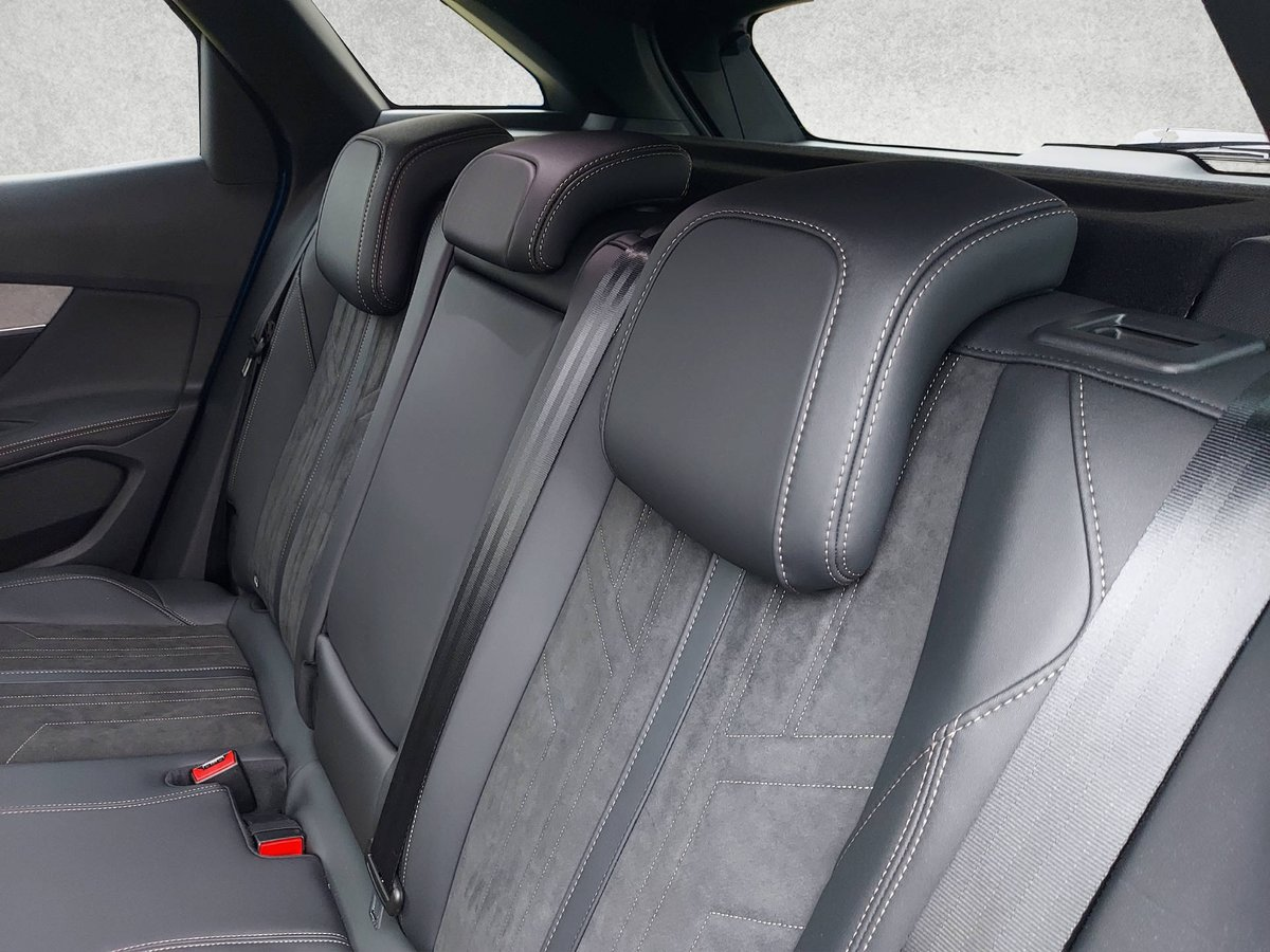 PEUGEOT 3008 1.6 Plug-in Hybrid4 GT Pack 4X4