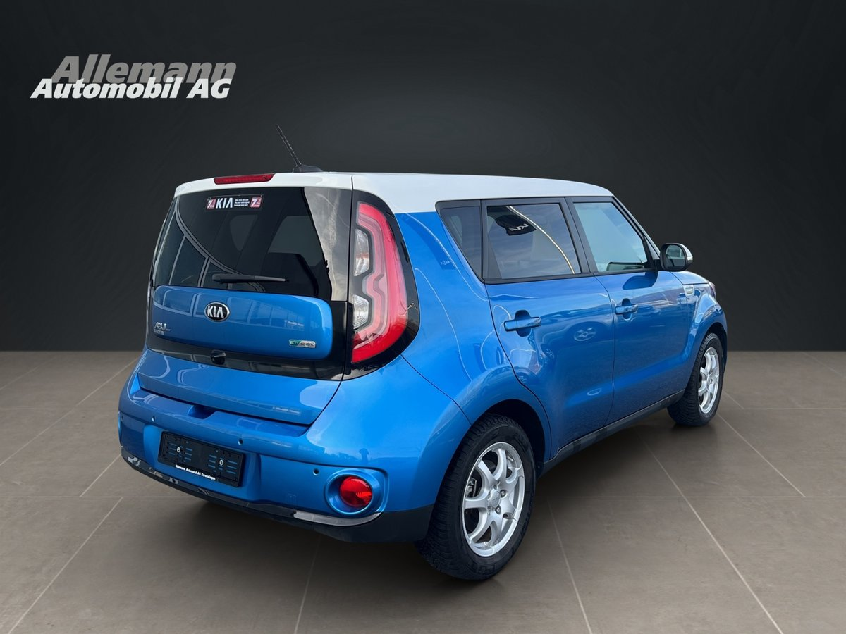 KIA Soul EV Style