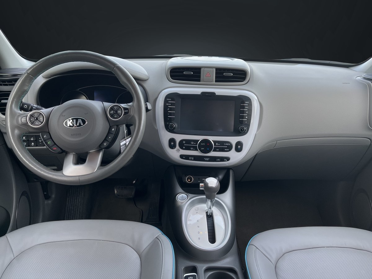 KIA Soul EV Style