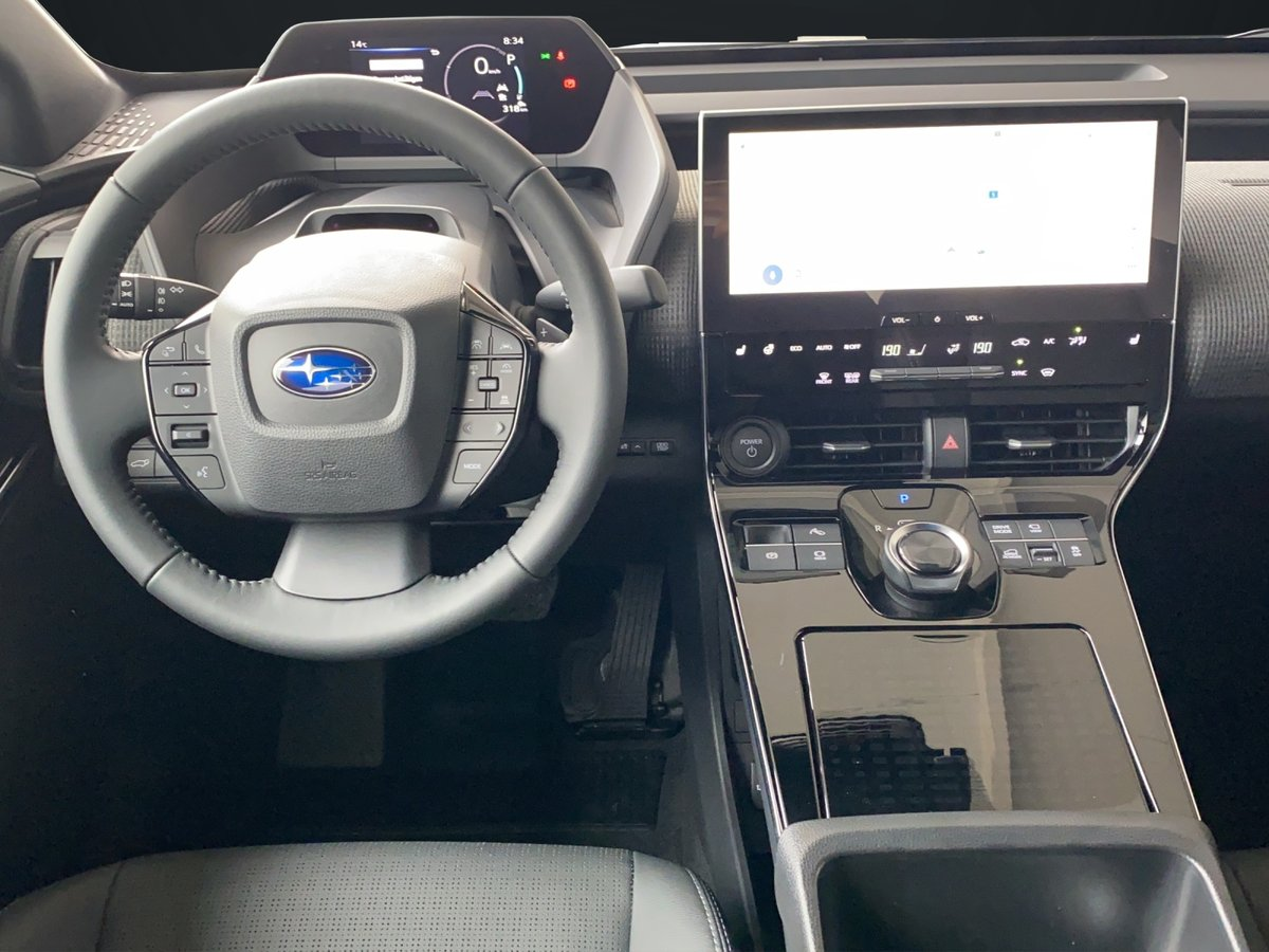 SUBARU Solterra eV Luxury AWD