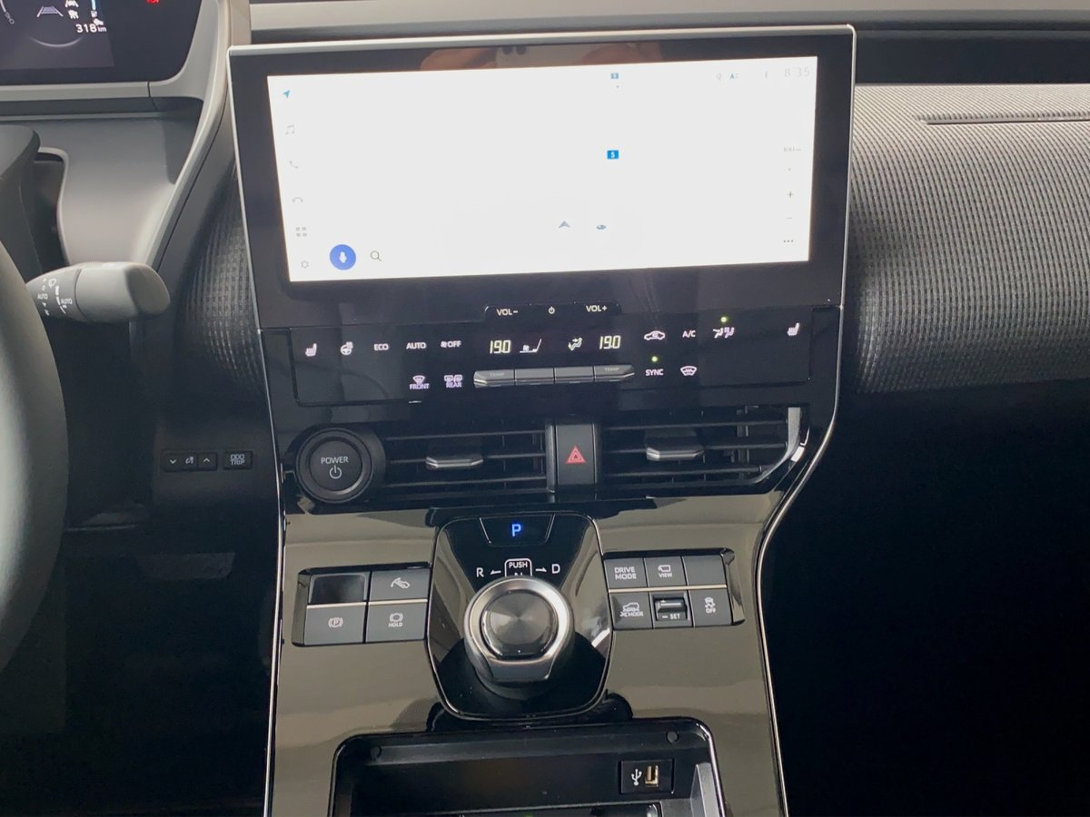 SUBARU Solterra eV Luxury AWD