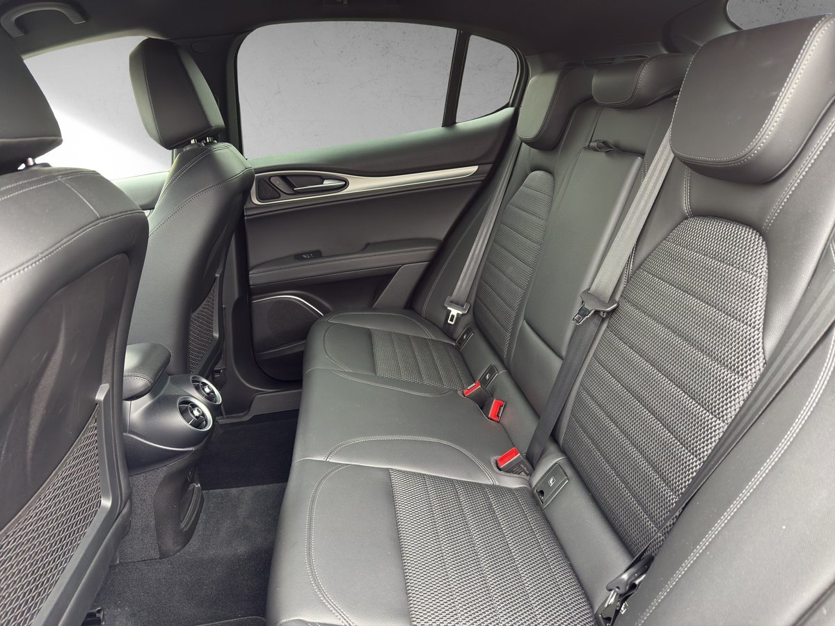 ALFA ROMEO Stelvio 2.0 Sprint Q4