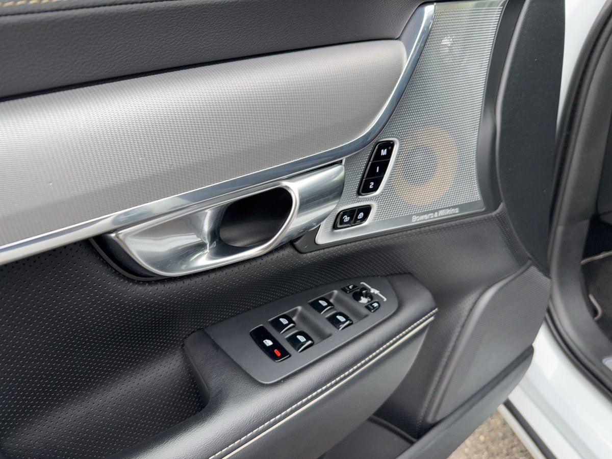 VOLVO S90 T8 eAWD Twin Engine R-Design Geartronic
