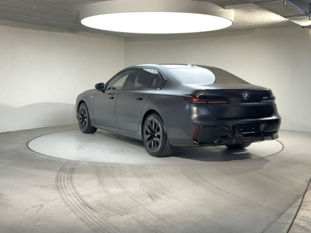 BMW 740d xDr 48V M Sport Pro