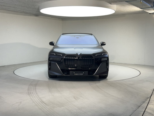BMW 740d xDr 48V M Sport Pro