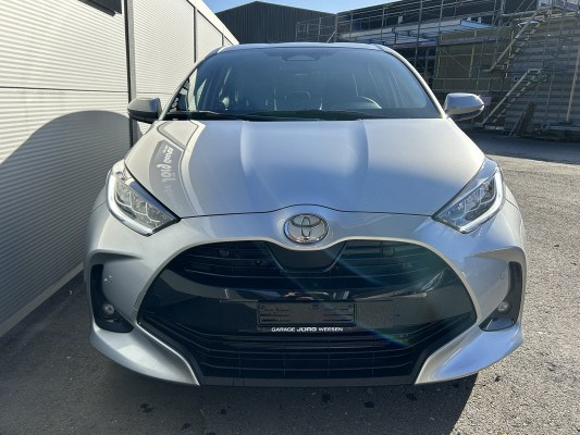 TOYOTA Yaris 1.5 Trend e-CVT