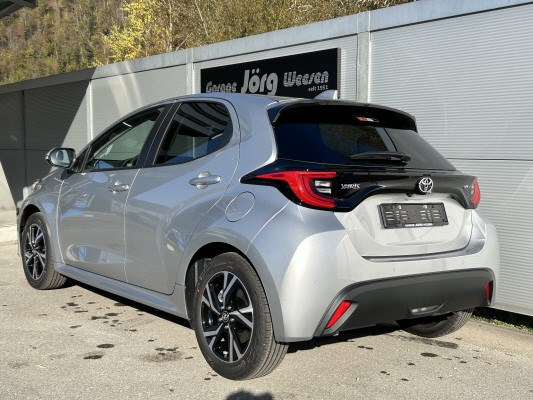 TOYOTA Yaris 1.5 Trend e-CVT
