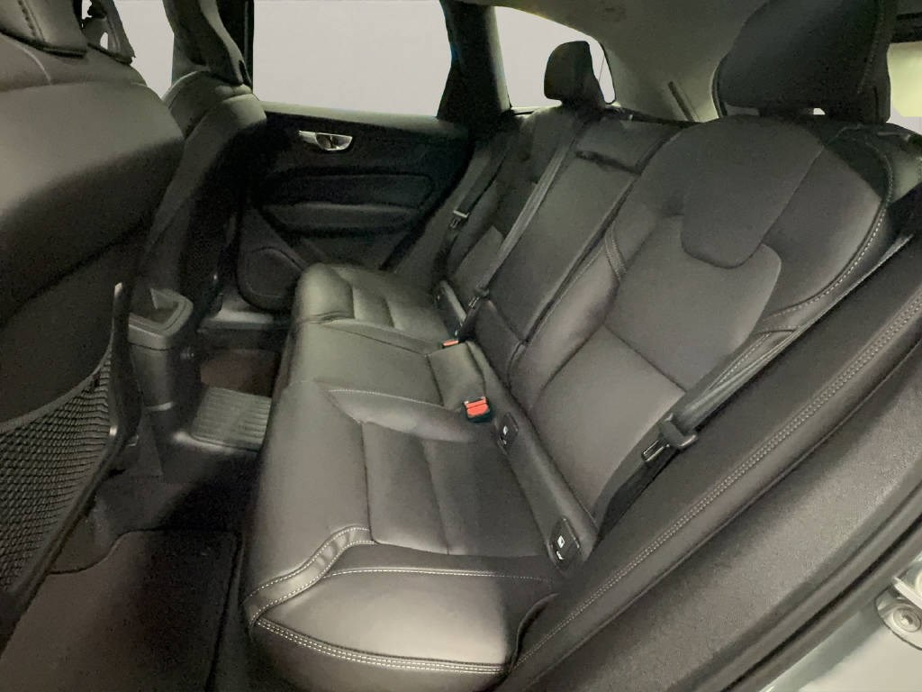 VOLVO XC60 2.0 T8 TE Ultra Dark eAWD