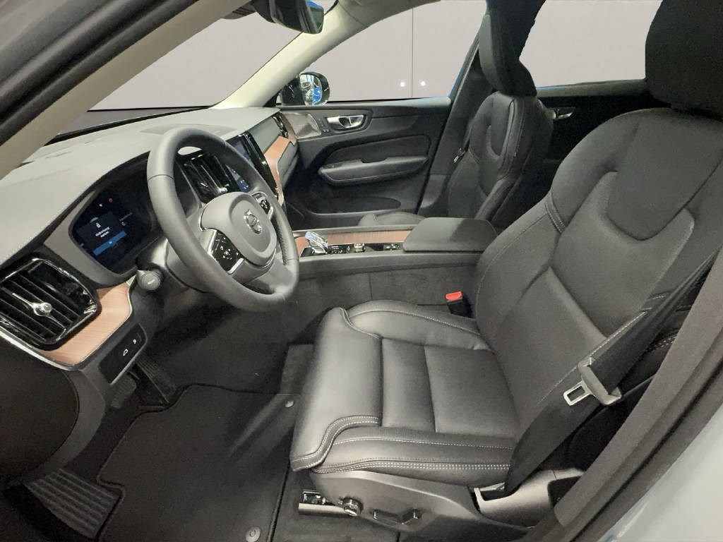 VOLVO XC60 2.0 T8 TE Ultra Dark eAWD