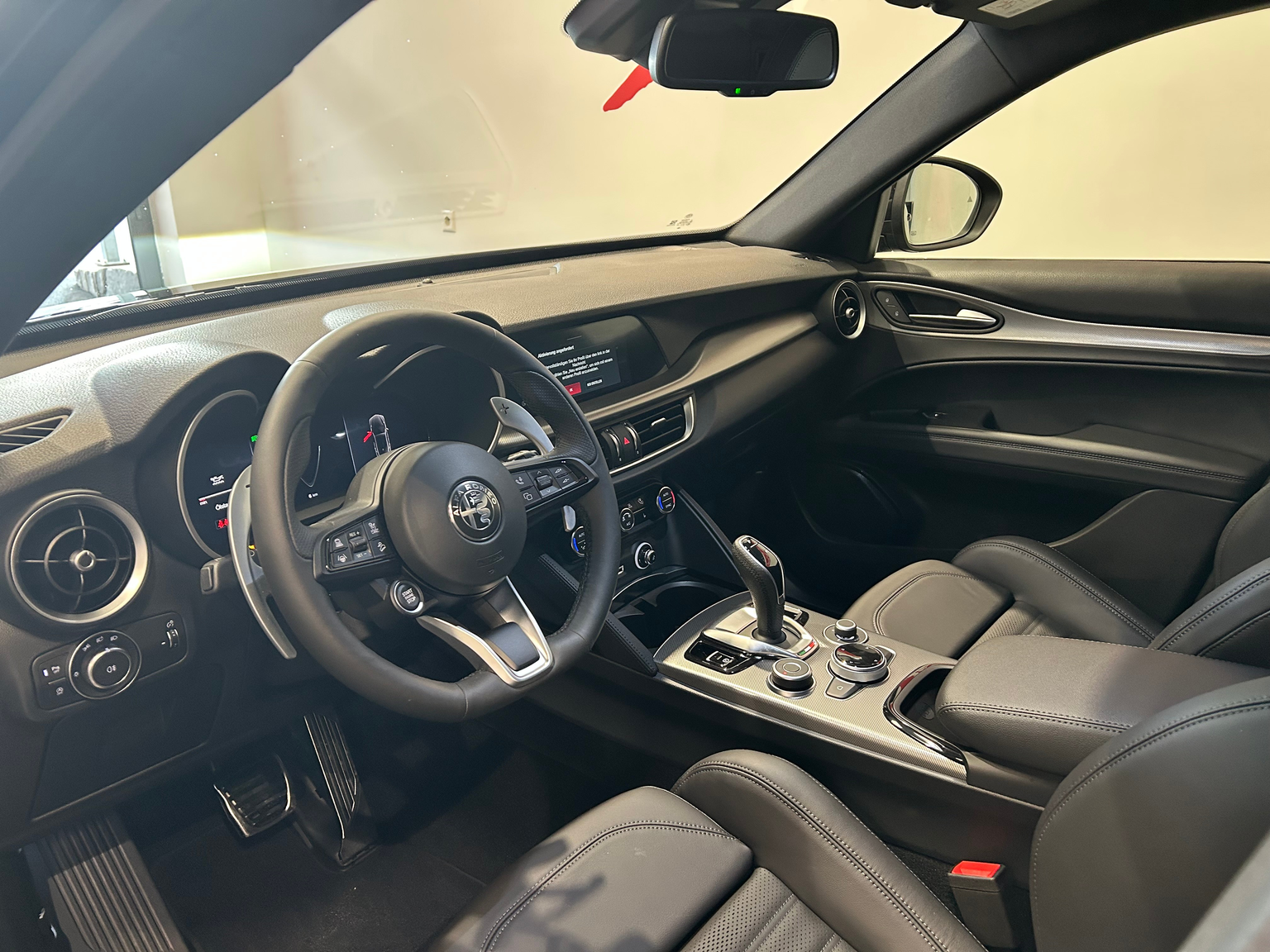 ALFA ROMEO Stelvio 2.2 JTDM Veloce PacK Tow Hook Q4 AT8