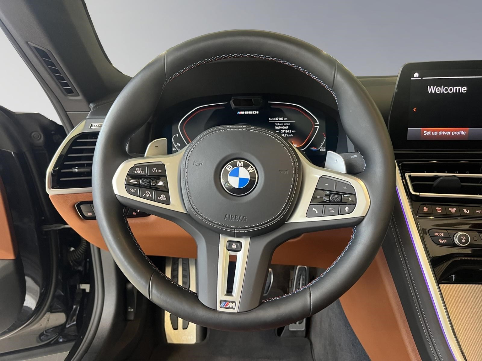 BMW M850i xDrive Cabriolet