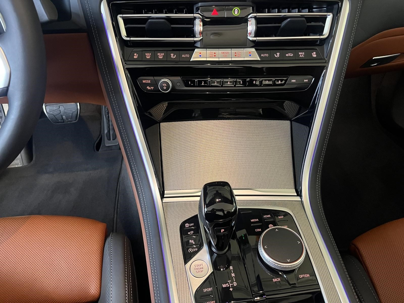 BMW M850i xDrive Cabriolet