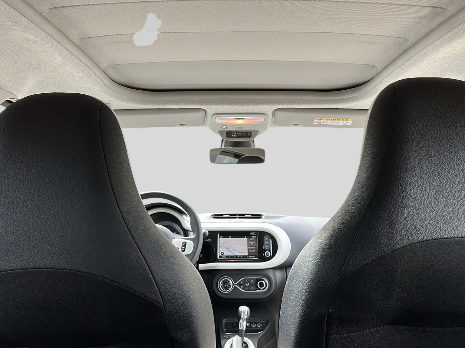 RENAULT Twingo E-Tech Intens