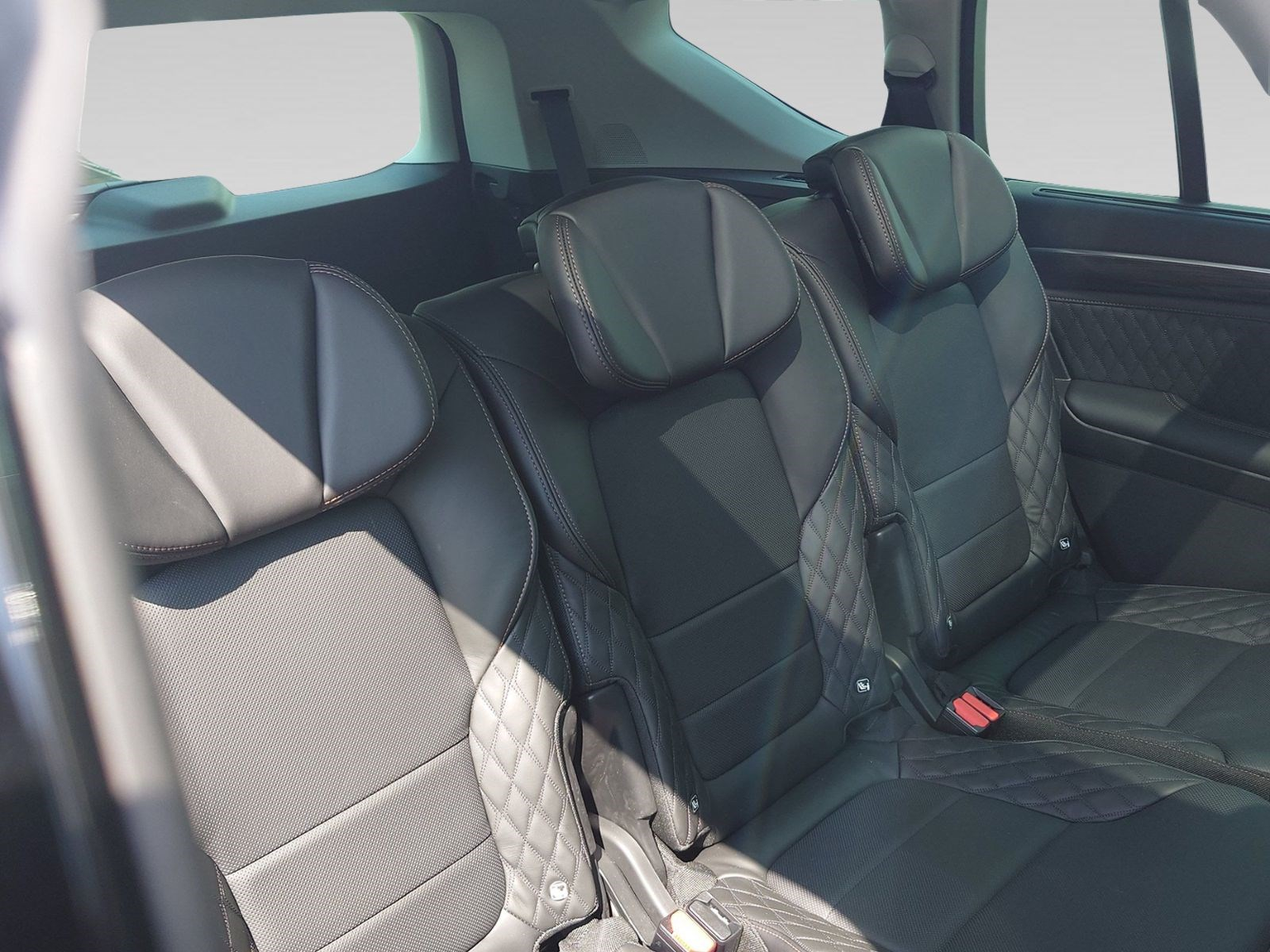 RENAULT ESPACE Initiale Paris Blue dCi 190 EDC