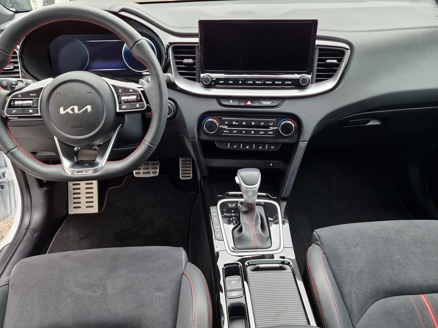 KIA ProCeed 1.6 T-GDi GT DCT
