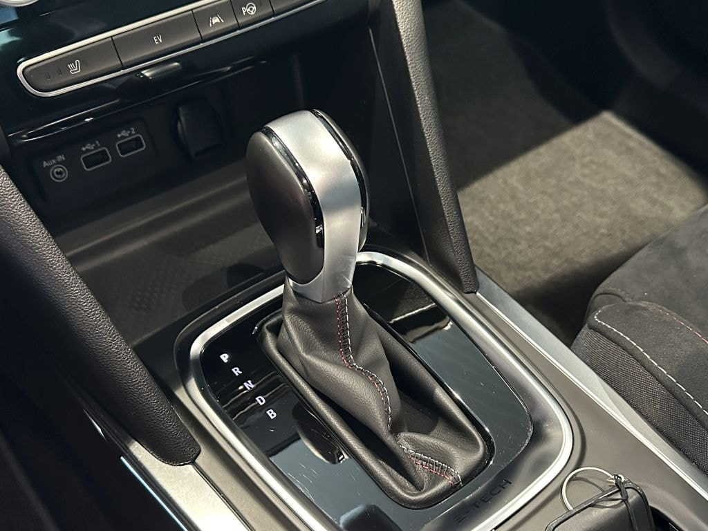 RENAULT Mégane Berline 1.6 E-Tech R.S. Line