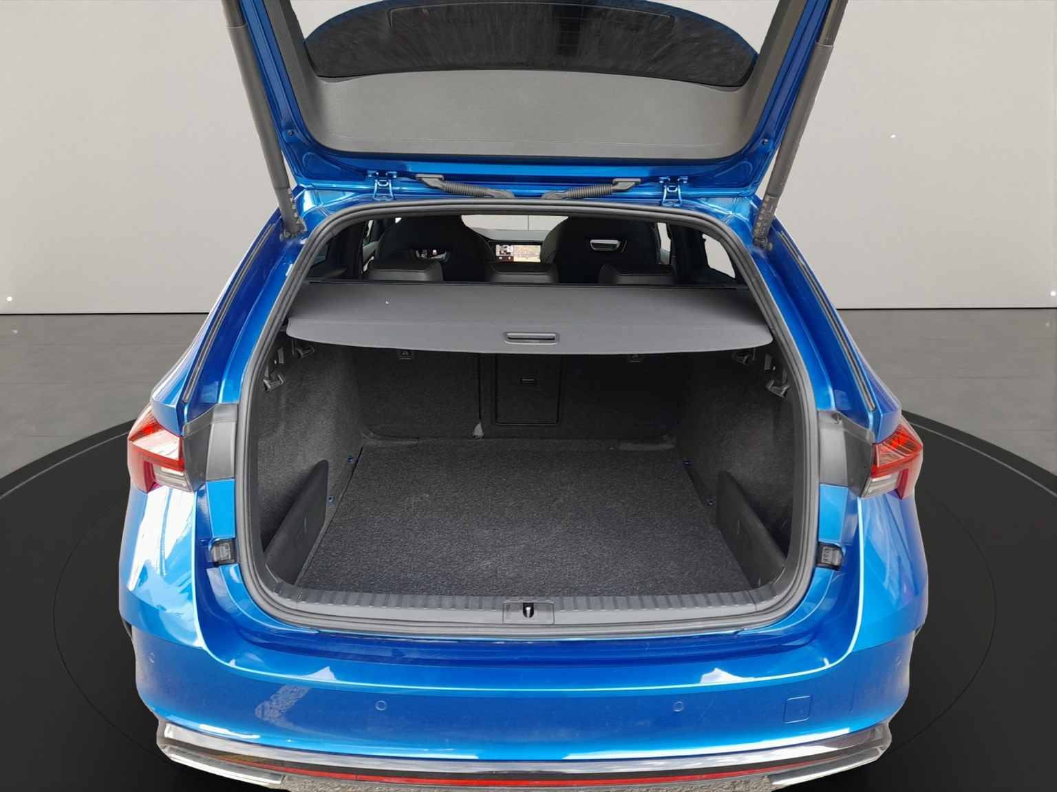 SKODA Octavia Combi 2.0 TSI RS DSG