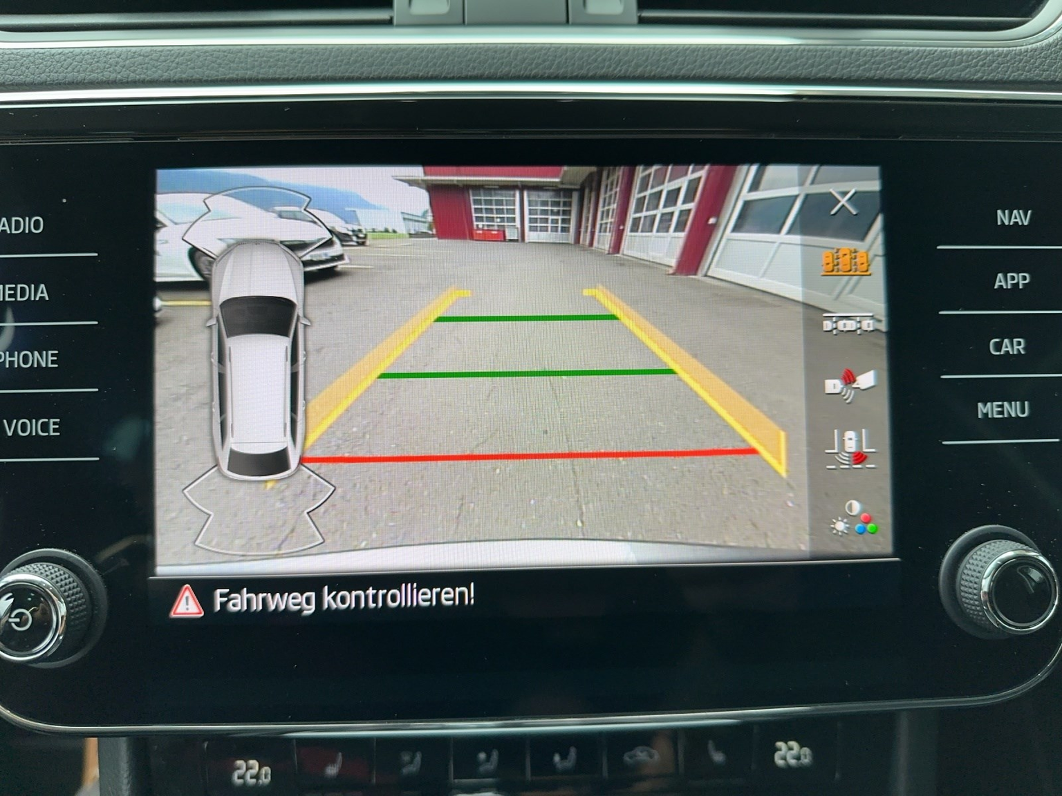 SKODA Superb Combi 2.0 TDI 200 Ambition 4x4 DSG