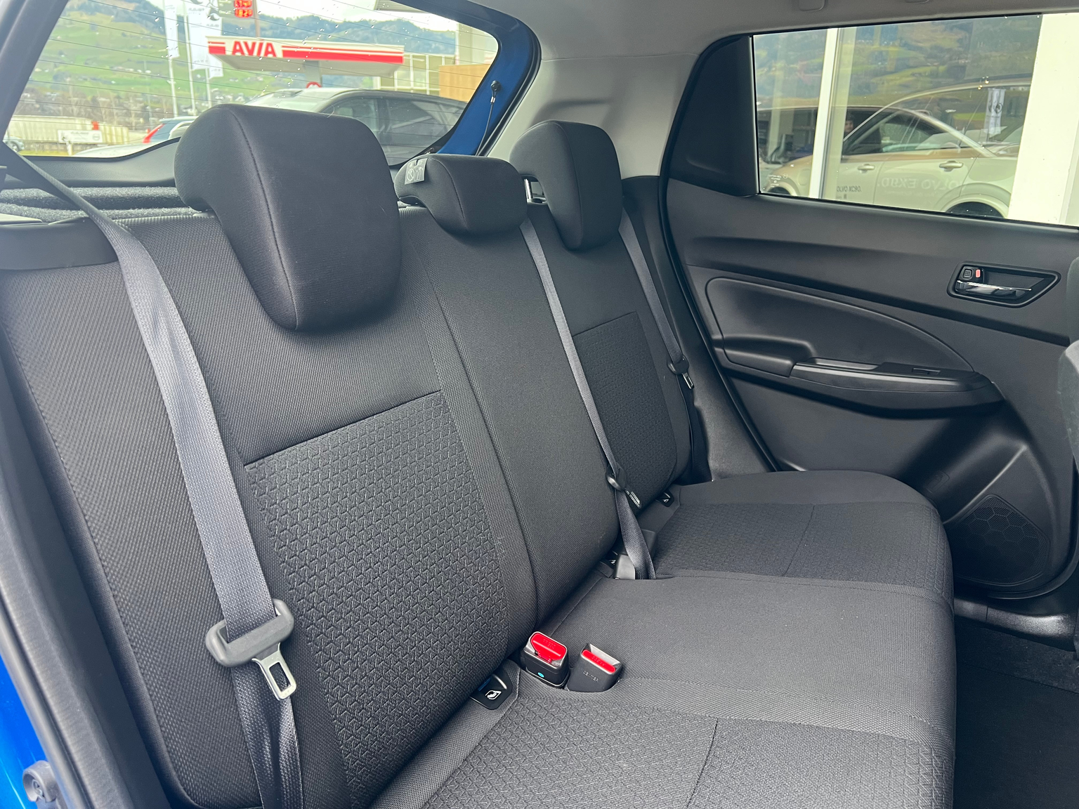 SUZUKI Swift 1.2 Compact Top Hybrid