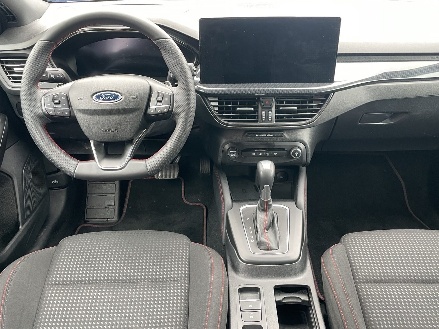 FORD Focus Station Wagon 1.0i EcoB Hybrid 155 ST-Line X