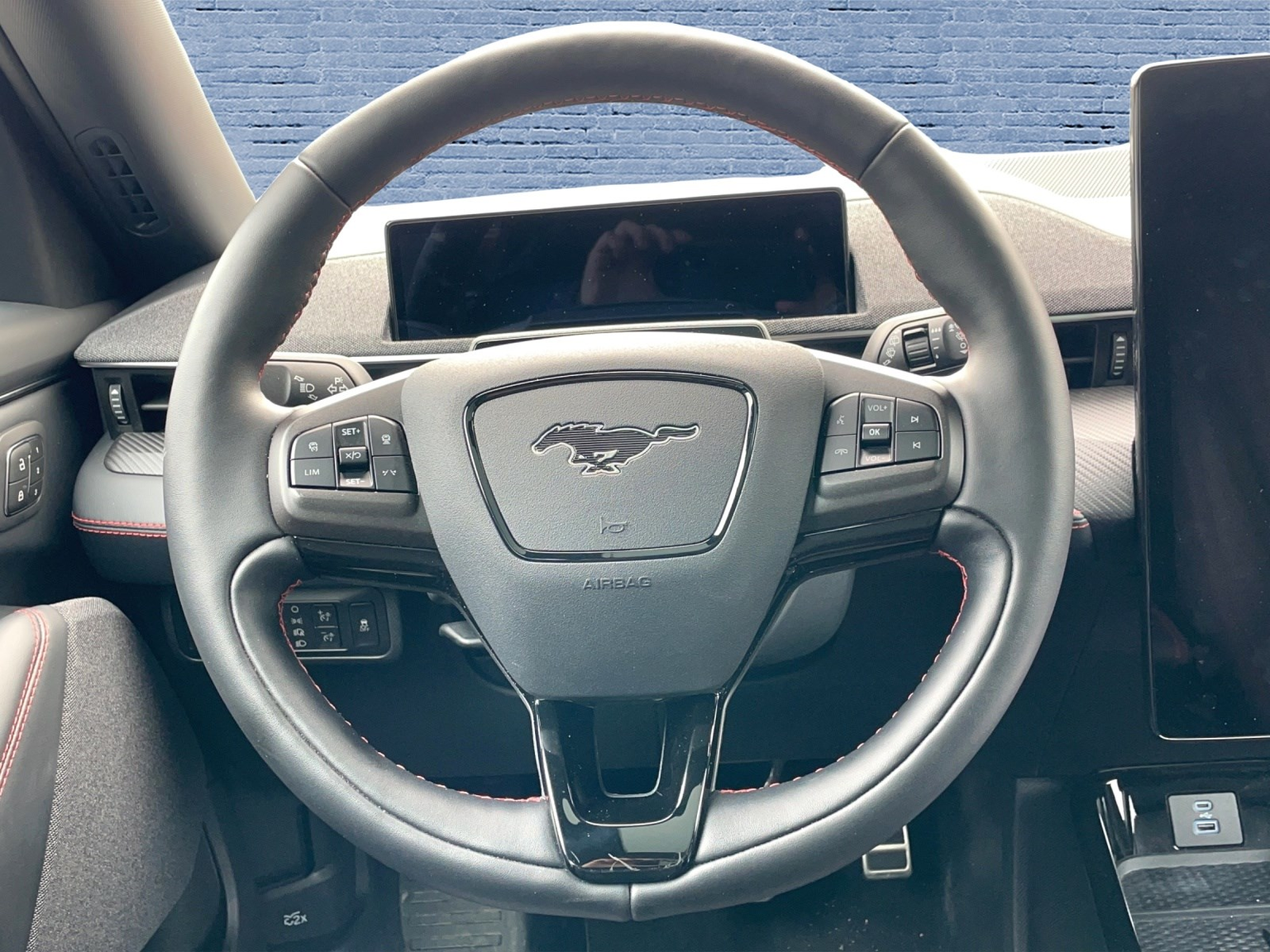FORD Mustang Mach-E Premium AWD