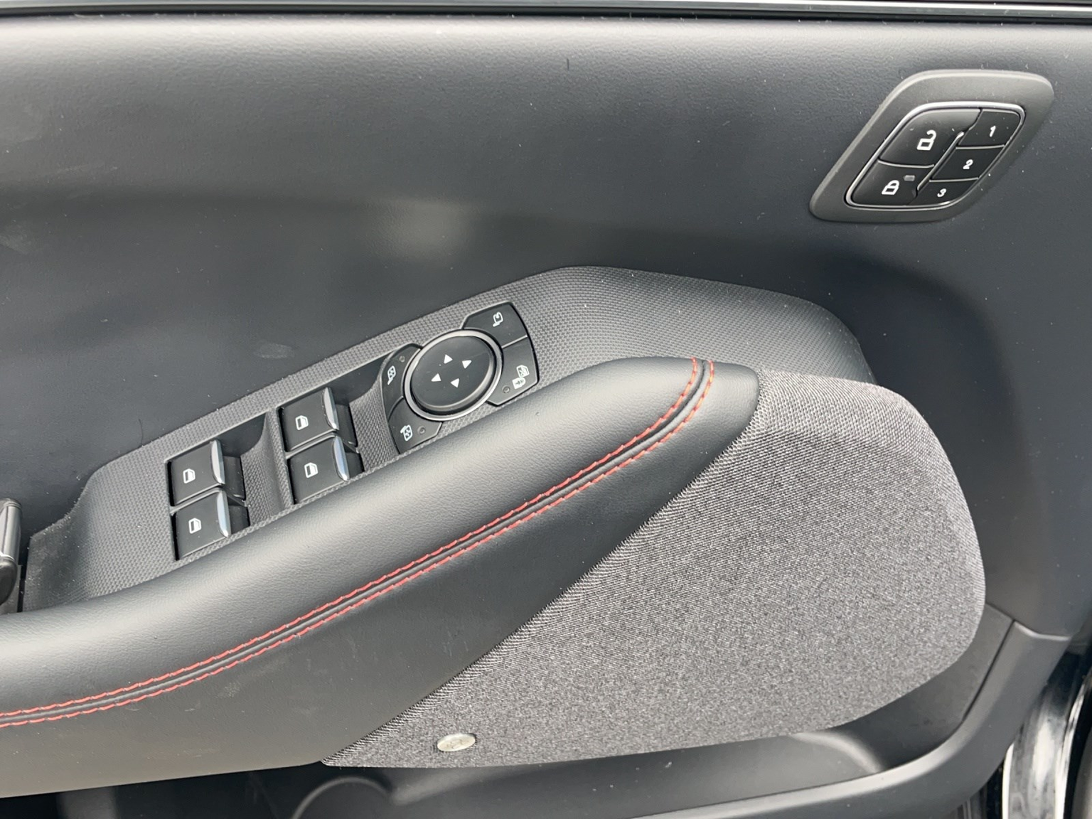 FORD Mustang Mach-E Premium AWD