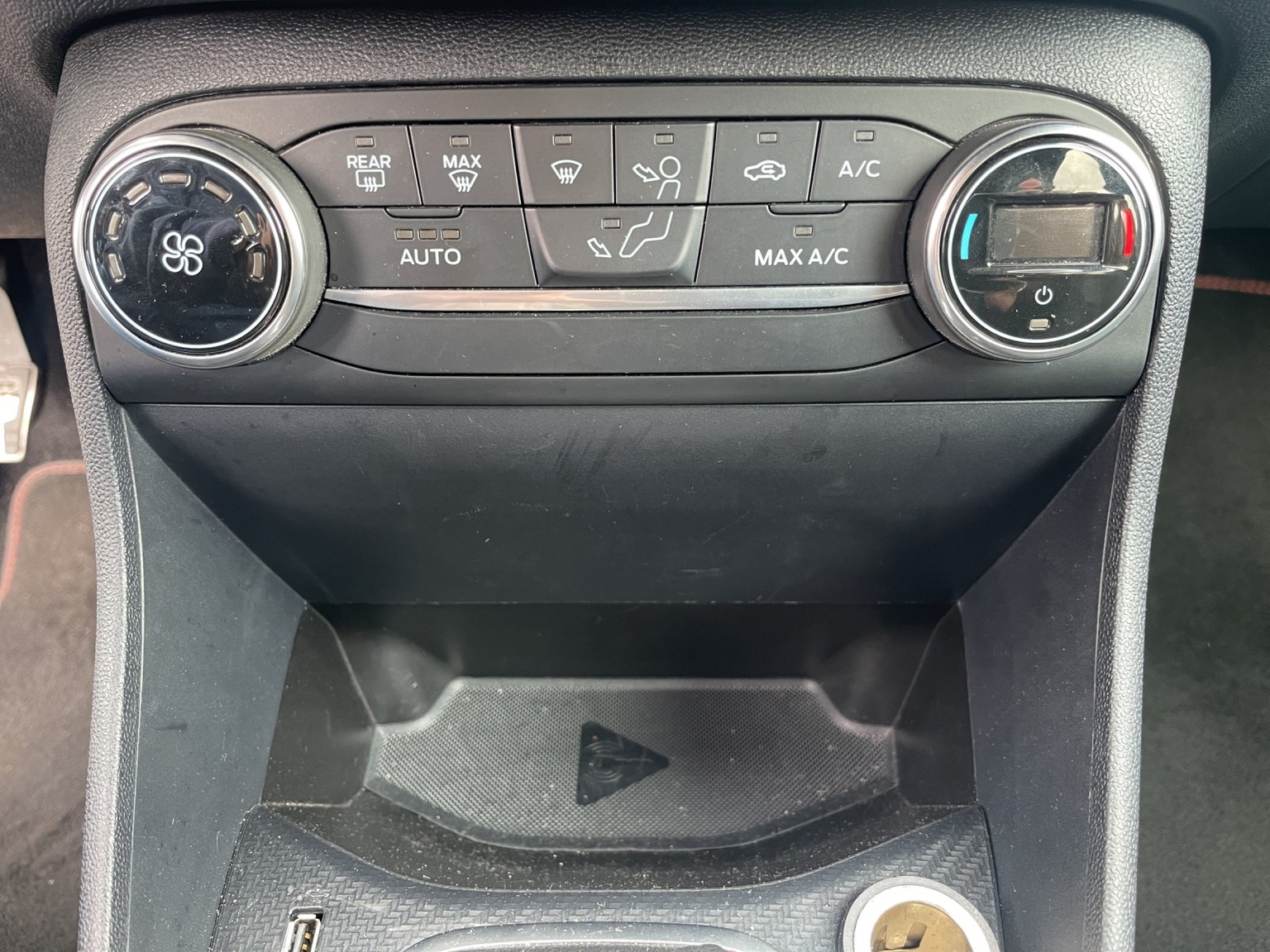FORD Fiesta 1.0 EcoB ST-Line