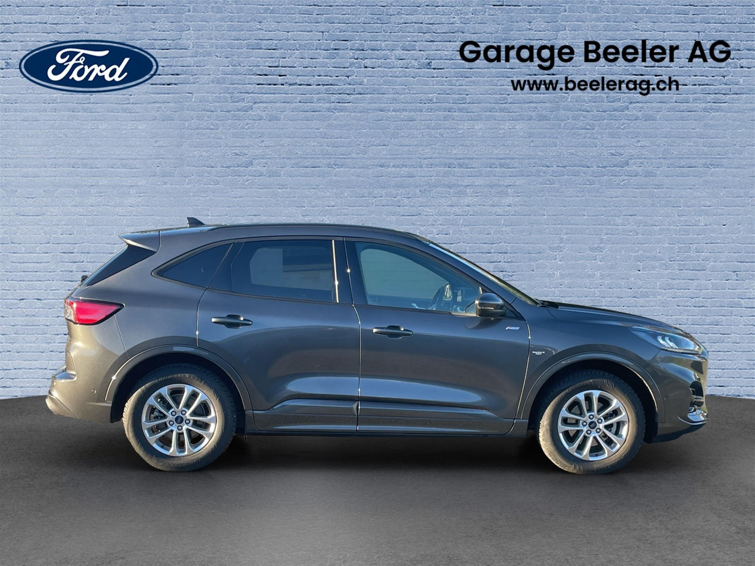 FORD Kuga 2.5 Hybrid ST-Line 4x4