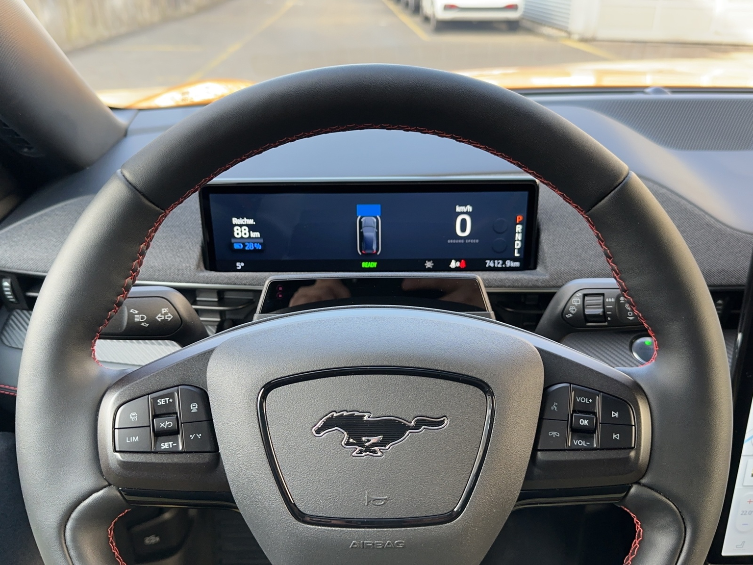FORD Mustang MACH-E AWD 75 kWh