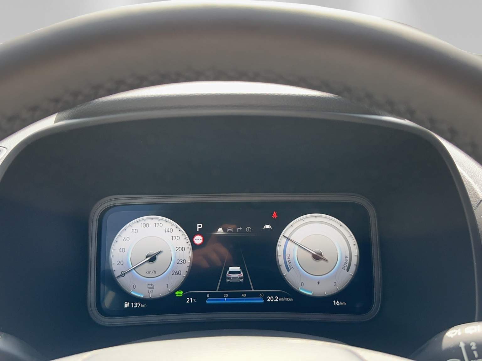 HYUNDAI Kona EV Amplia