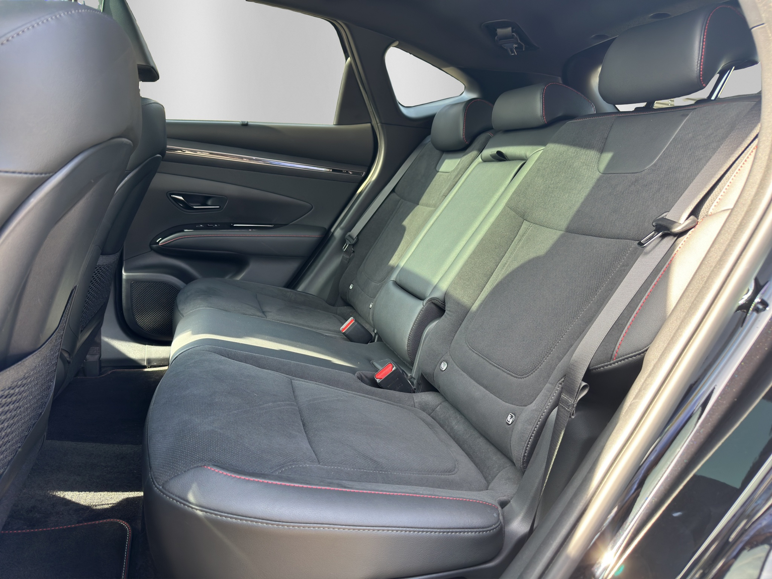HYUNDAI Tucson 1,6PHEV N LUX  4WD