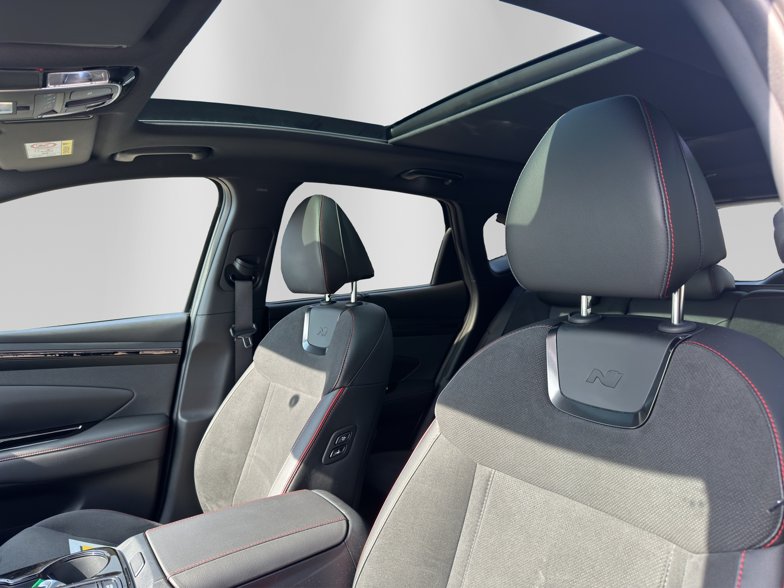 HYUNDAI Tucson 1,6PHEV N LUX  4WD
