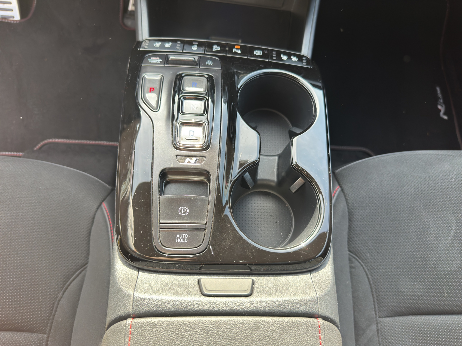 HYUNDAI Tucson 1,6PHEV N LUX  4WD