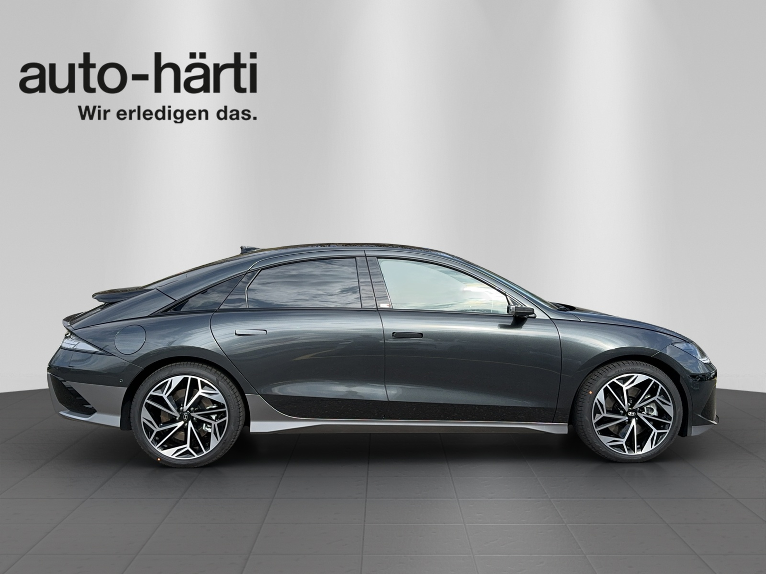 HYUNDAI Ioniq 6 77kWh Launch 4WD
