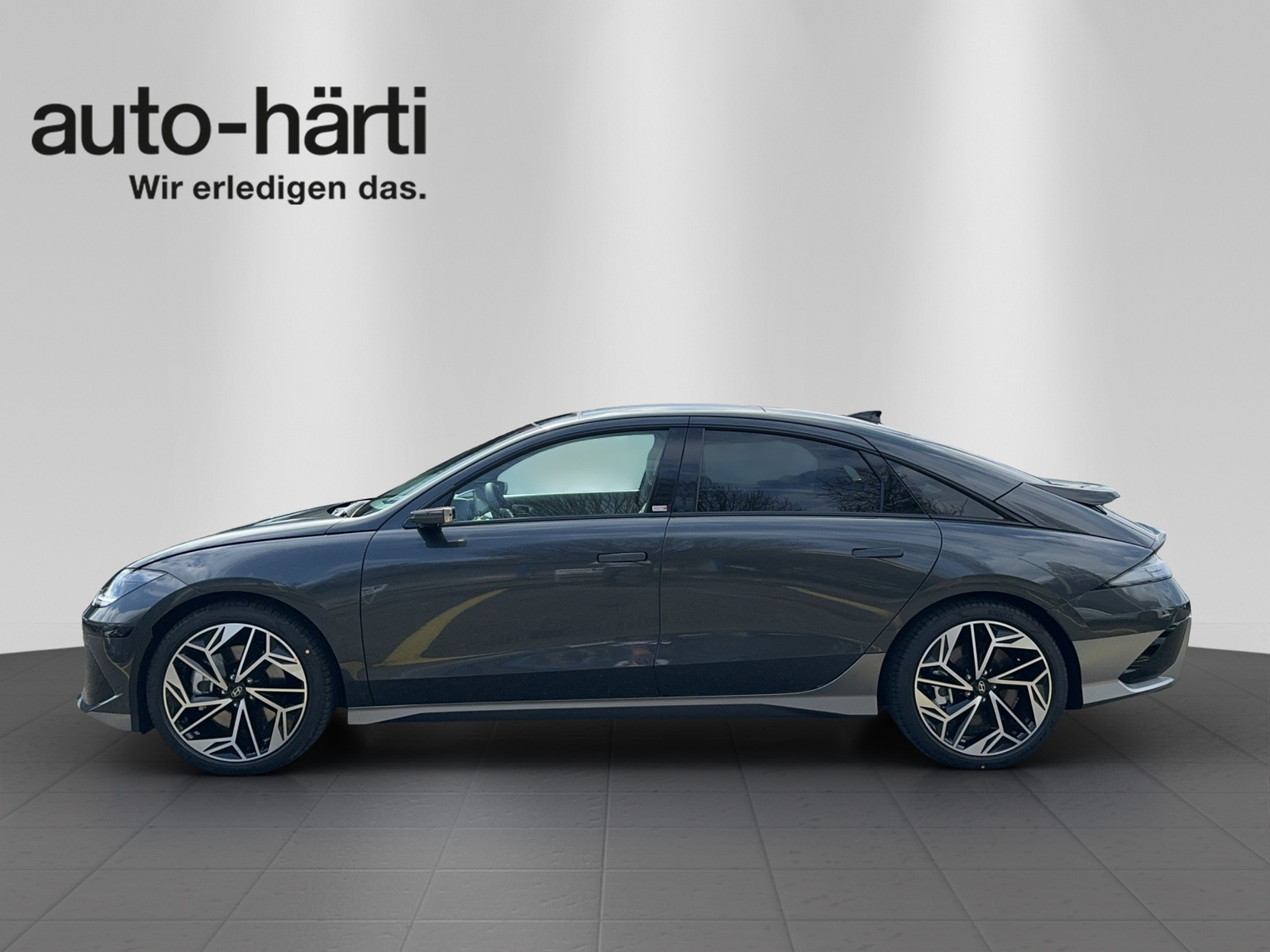 HYUNDAI Ioniq 6 77kWh Launch 4WD