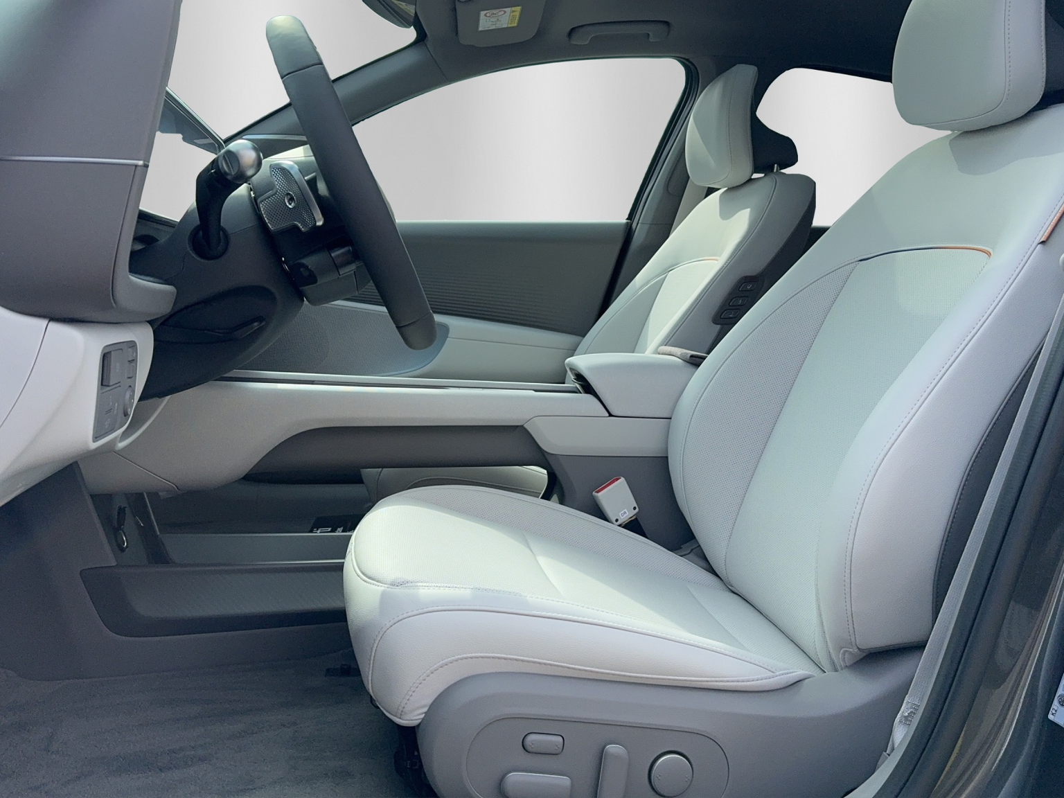 HYUNDAI Ioniq 6 77kWh Launch 4WD